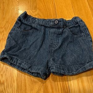 Garanimals 5 t girl shorts good condition